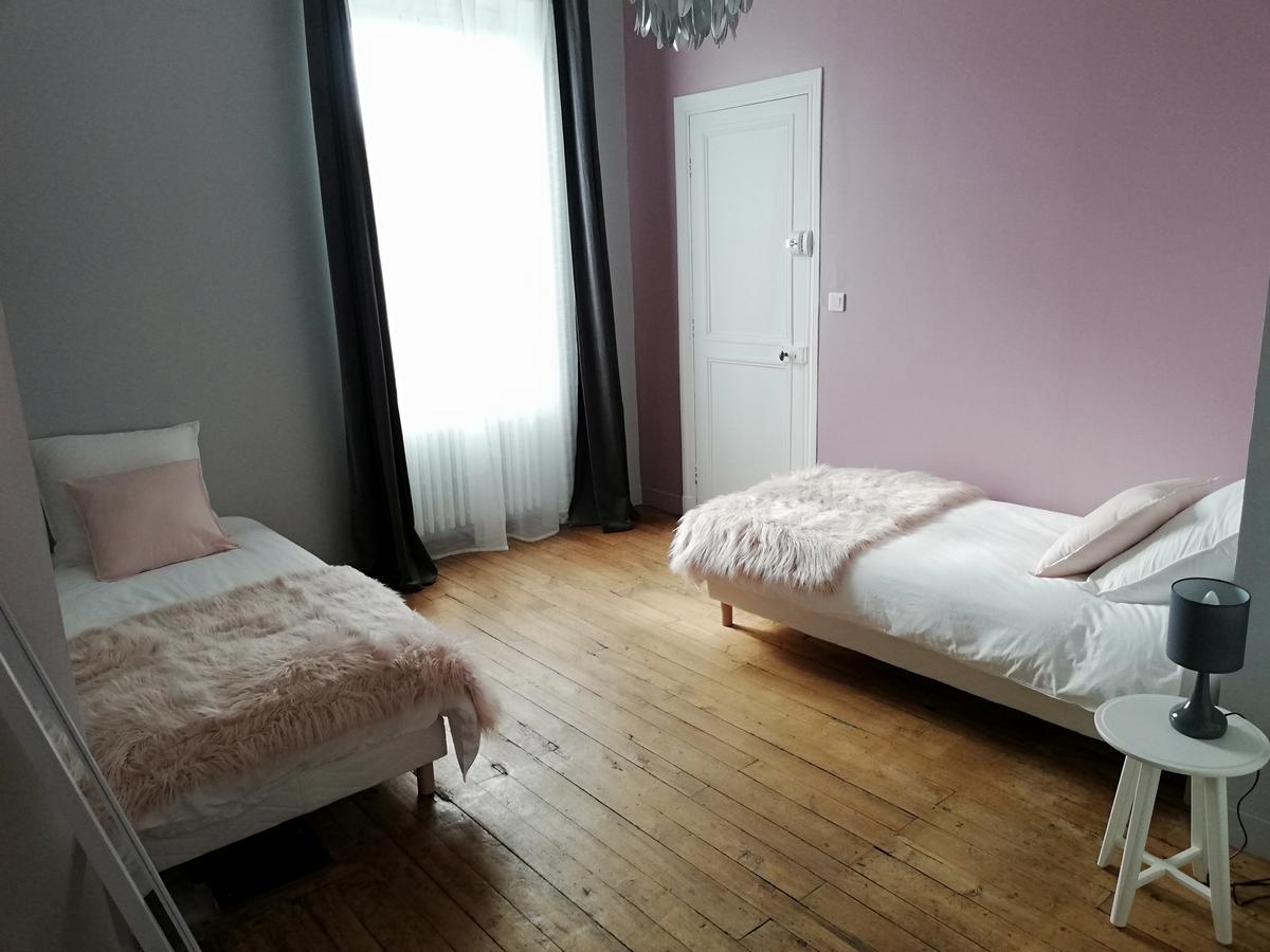 L'Angely - Chambres D'Hotes 尼奥尔 外观 照片